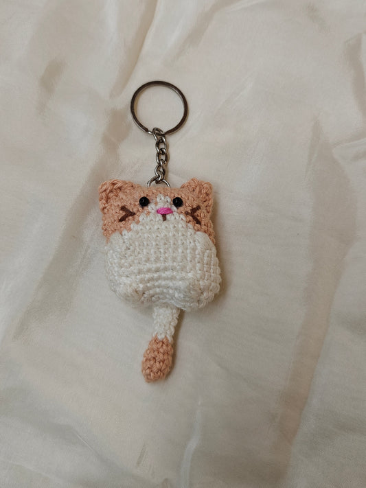 Cat Keychain CrochetByte